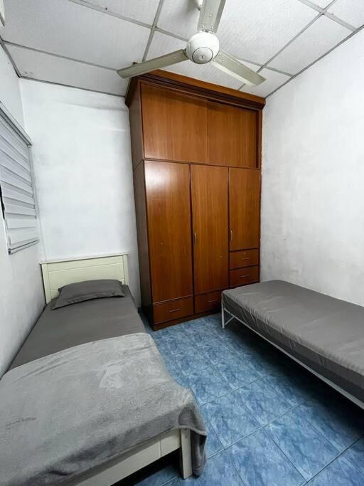 Manjung Modern + Cozy Terrace Home Lumut Luaran gambar